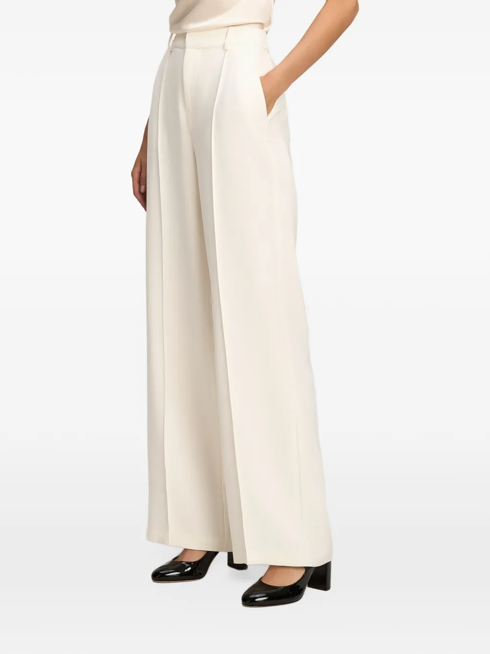 Cinq A Sept Calla tailored trousers Beige