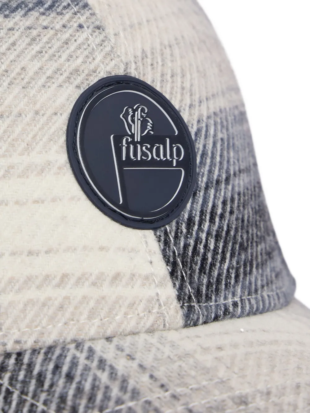 Fusalp Gavi cap in wool light grey Blauw