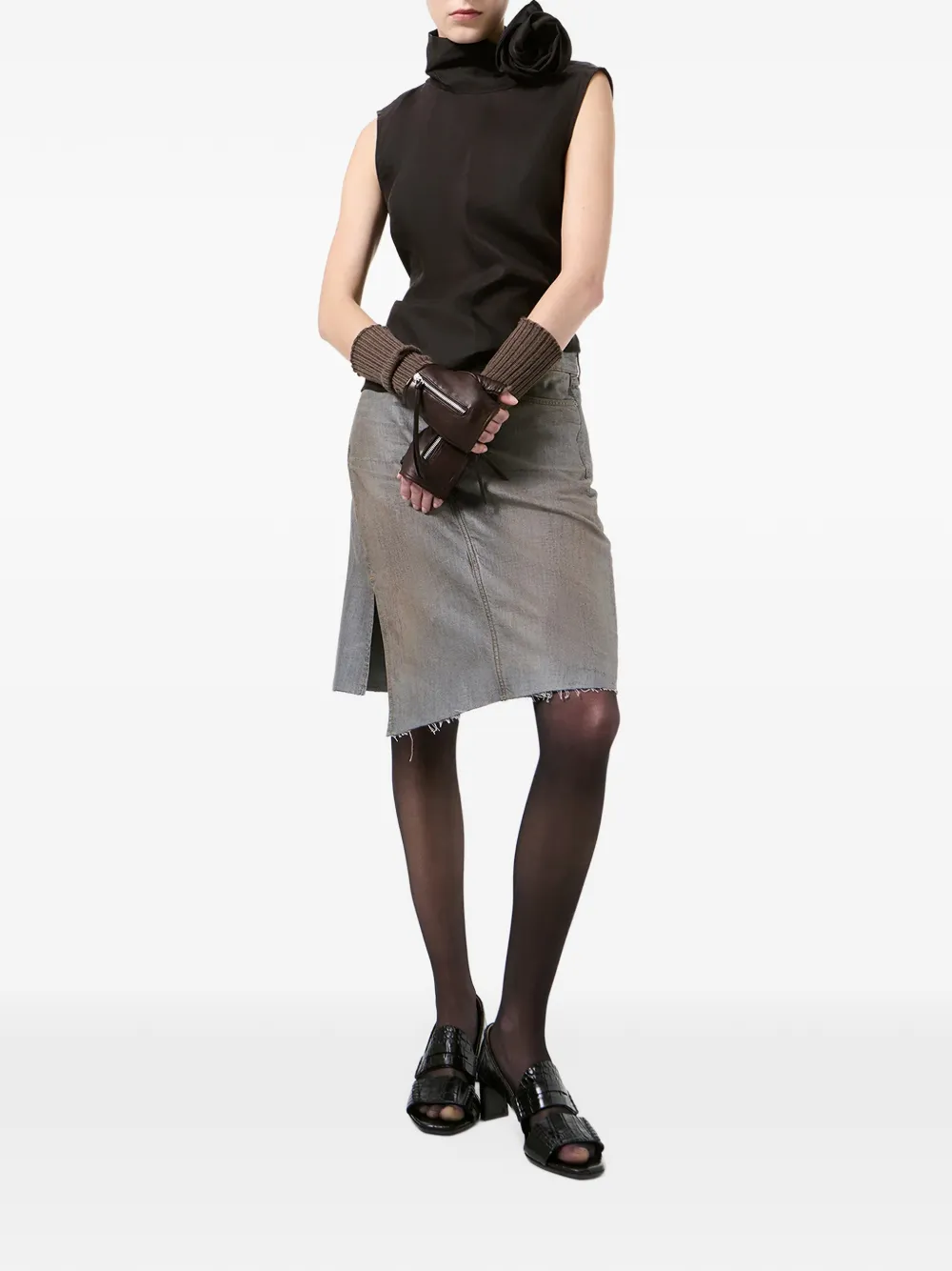OUR LEGACY virtuous top root brown wax dipped cupro Zwart