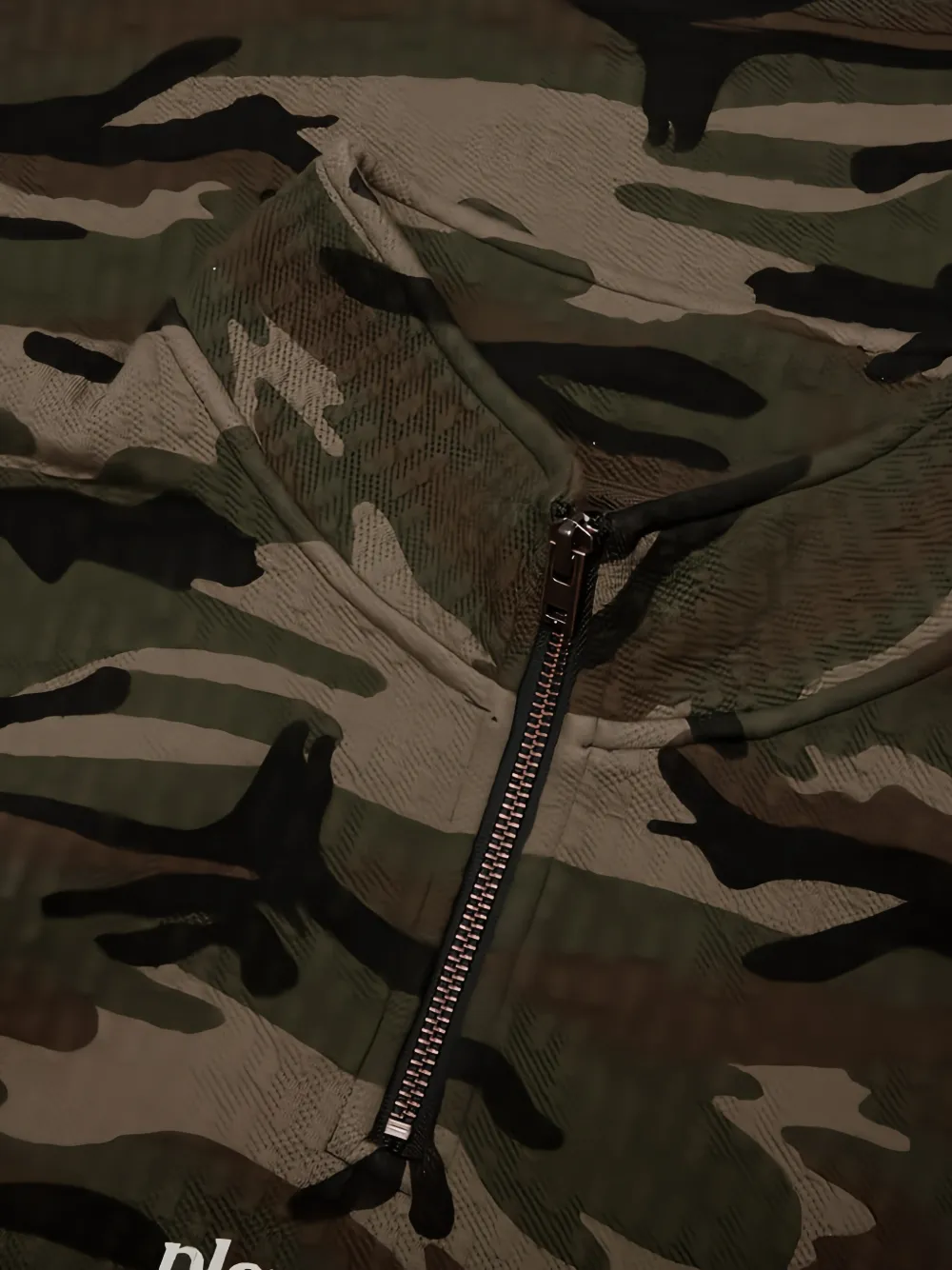 Pleasures textured camo-print quarter-zip sweatshirt Groen