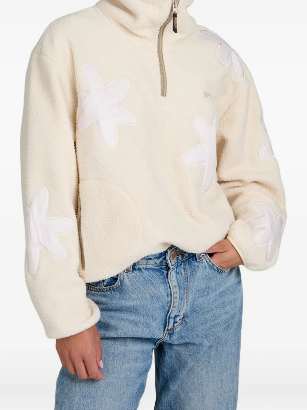 Brunotti Kirsten fleece trui met bloemenpatch Beige