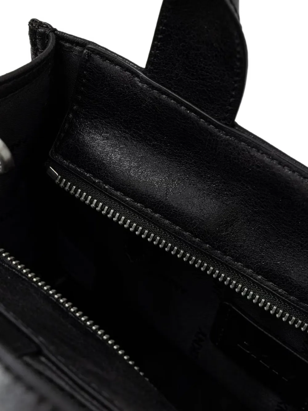 DKNY logo-embossed tote bag Zwart