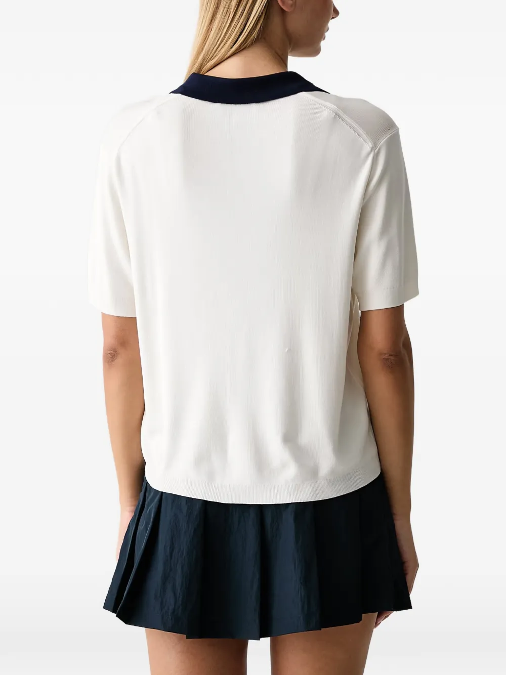 Fila Sennes T-shirt met V-hals en logo-patch Wit