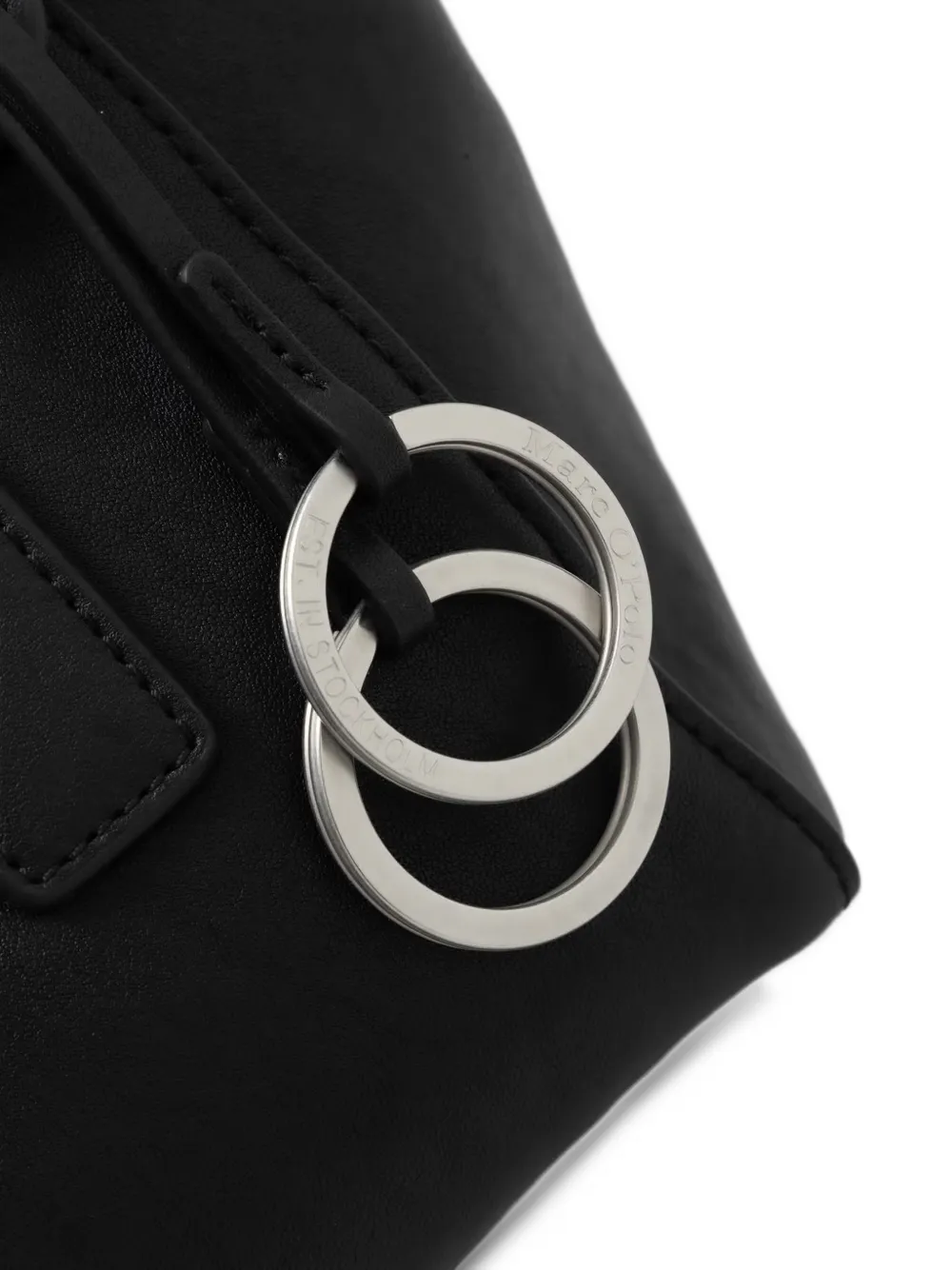 Marc O'Polo small Gitty leather tote bag Zwart
