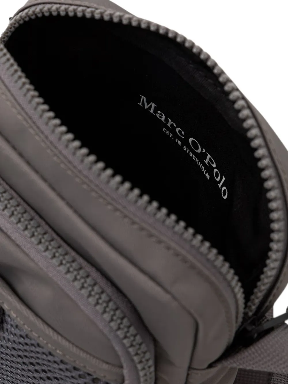 Marc O'Polo Pascal mesh-panel messenger bag Grijs