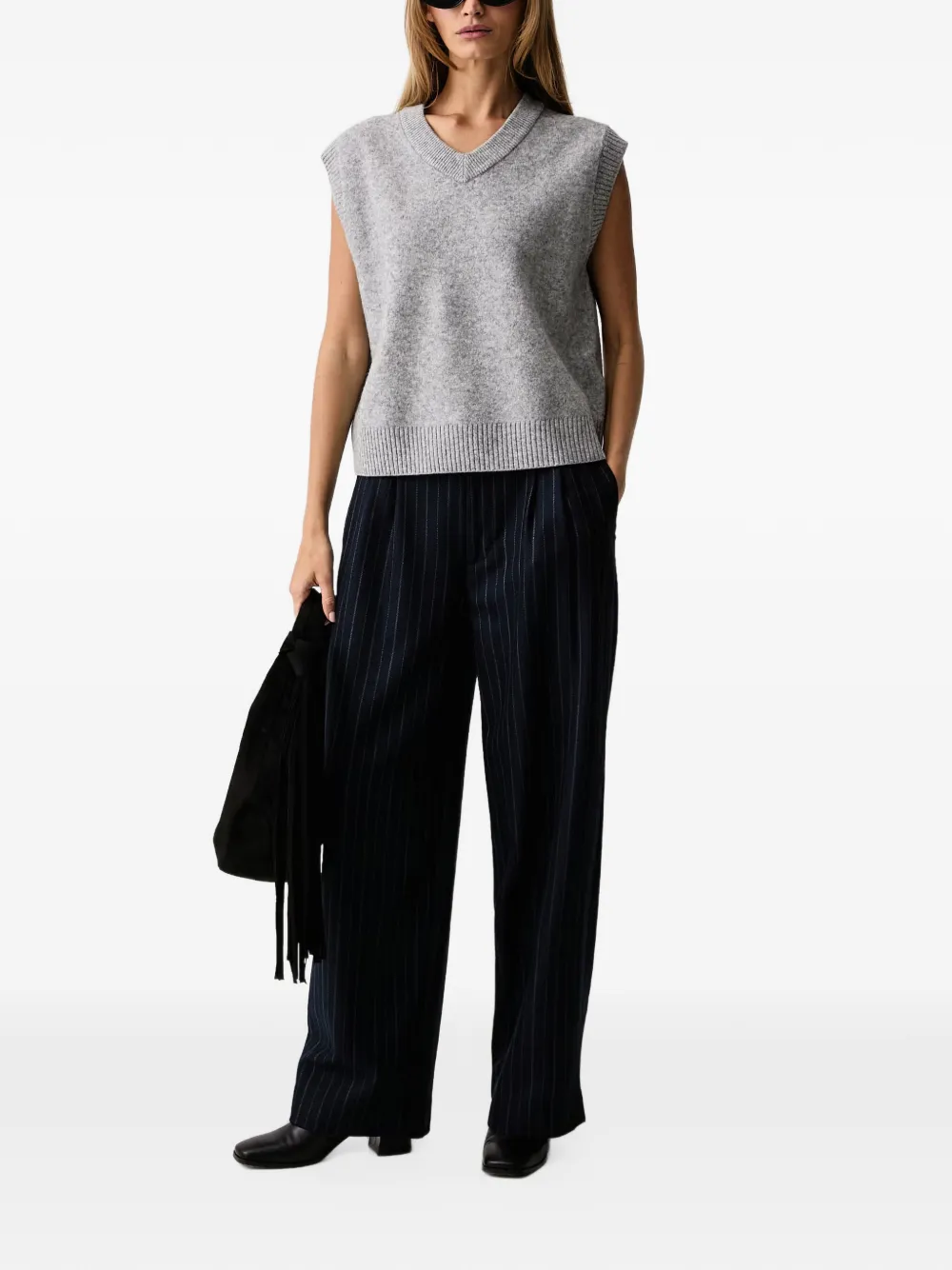 Marc O'Polo V-neck knitted vest Grijs