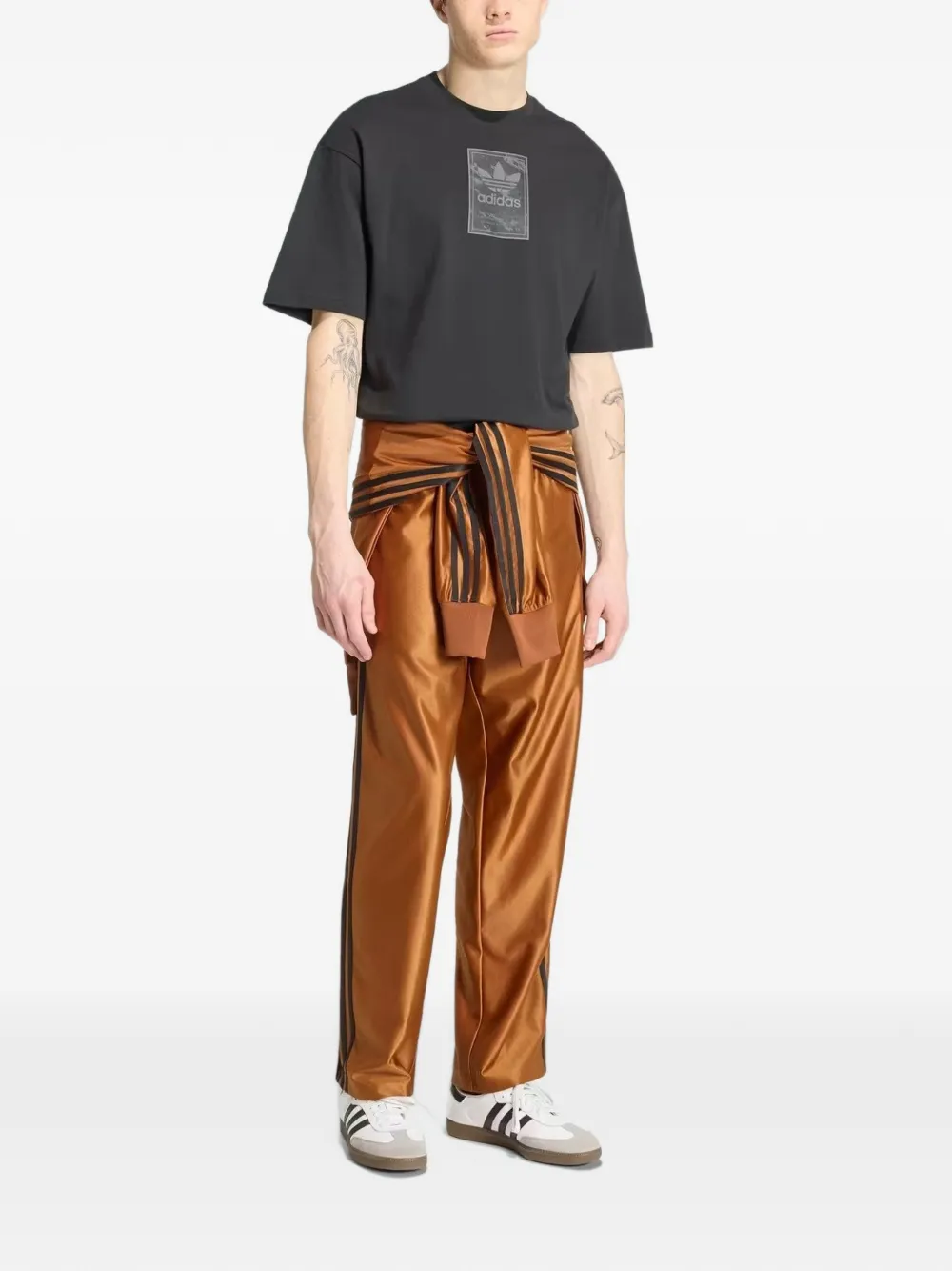 adidas camo tee tongue label T-shirt Zwart