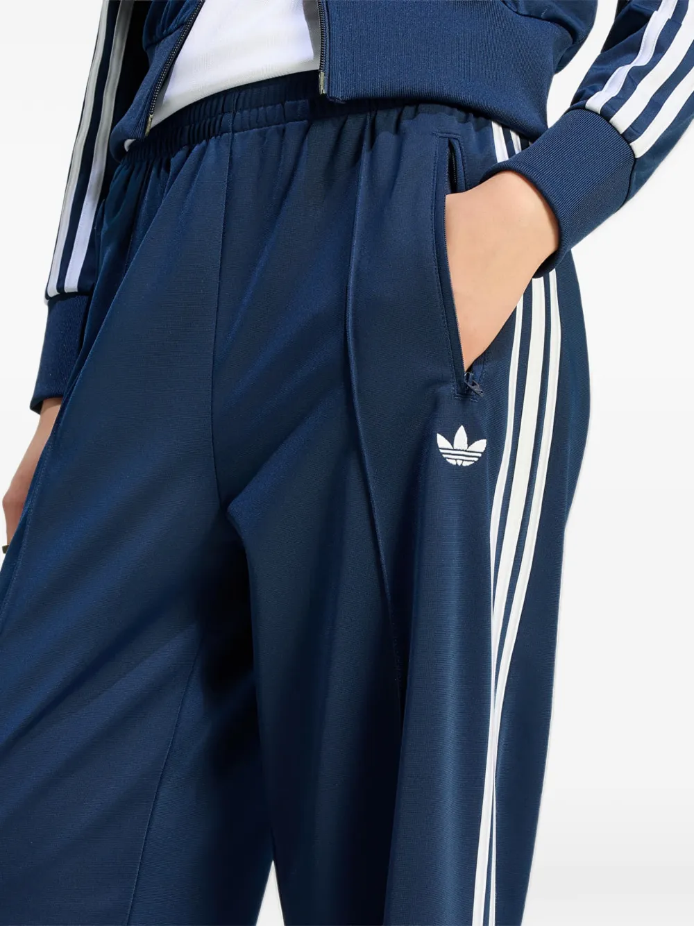 adidas Firebird loose track tracksuit bottoms Blauw