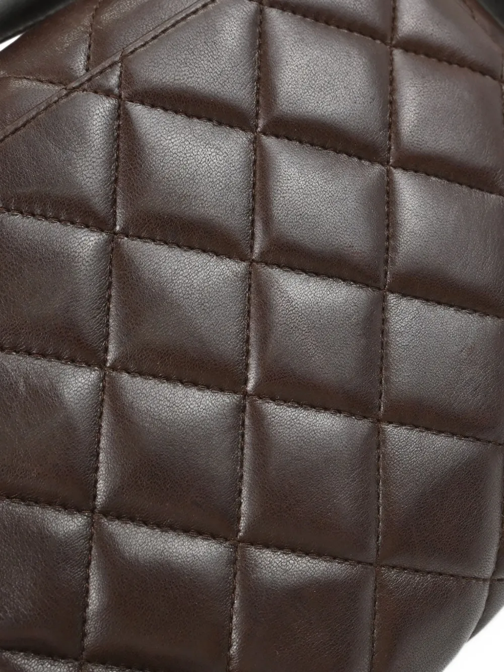 CHANEL Pre-Owned diamond-quilted CC turn-lock shoulder bag Bruin