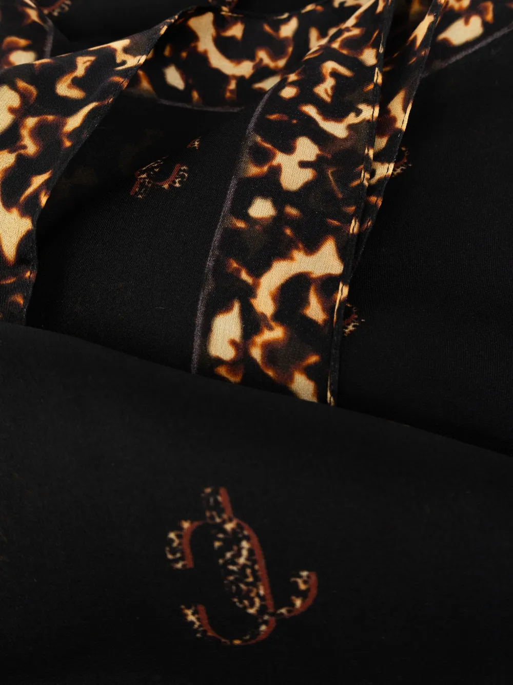 Jimmy Choo silk scarf Zwart