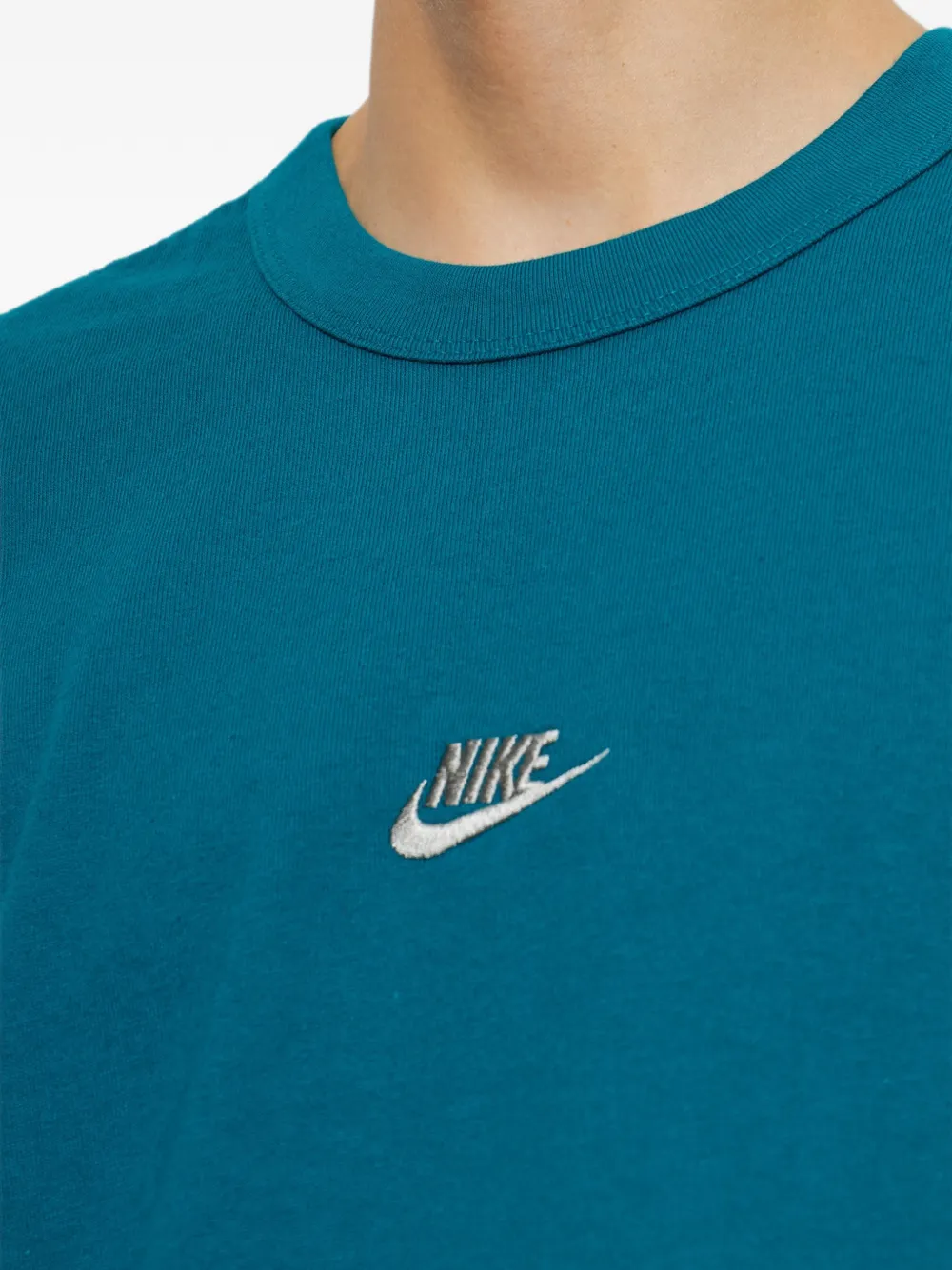Nike Premium Essentials T-shirt Blauw