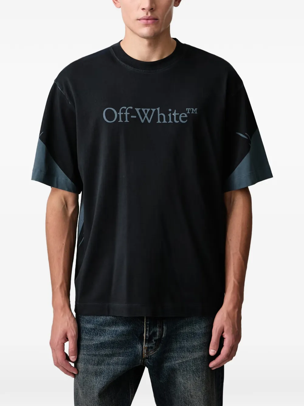 Off-White Negative Big Bookish Skate T-shirt met vlakken Zwart