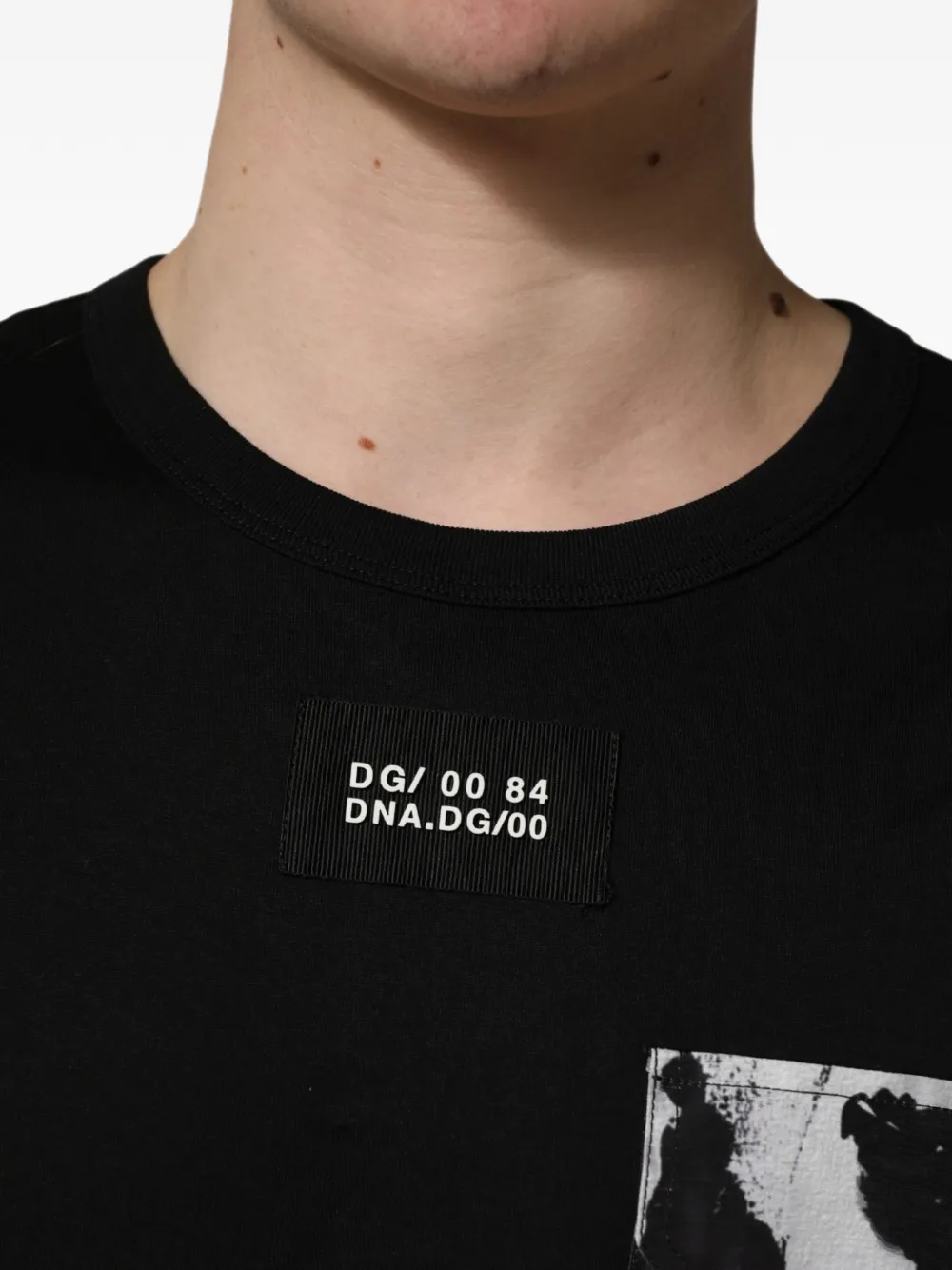 Dolce & Gabbana camouflage-pocket oversized T-shirt Zwart