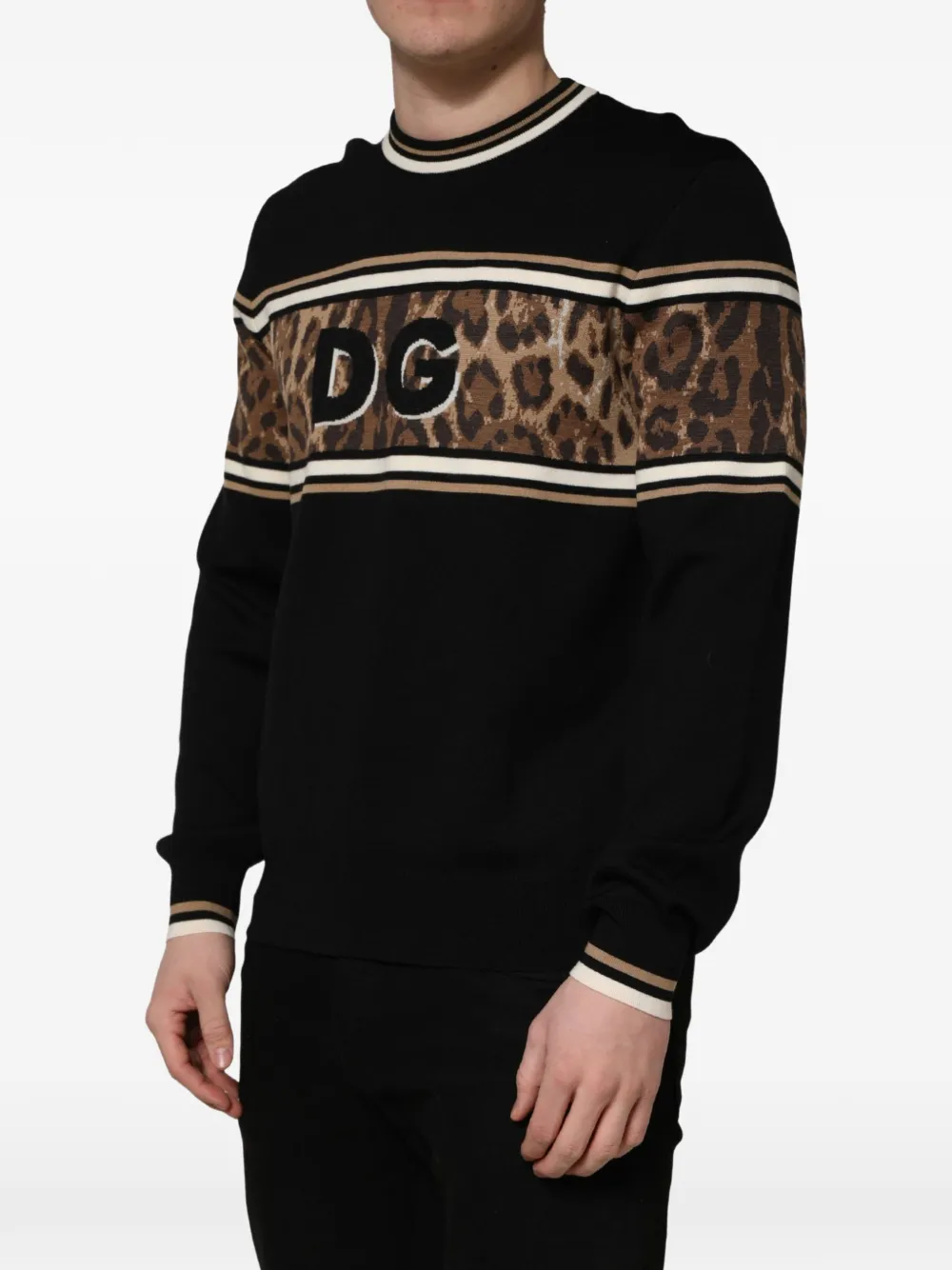 Dolce & Gabbana leopard-pattern logo-patch sweater Zwart
