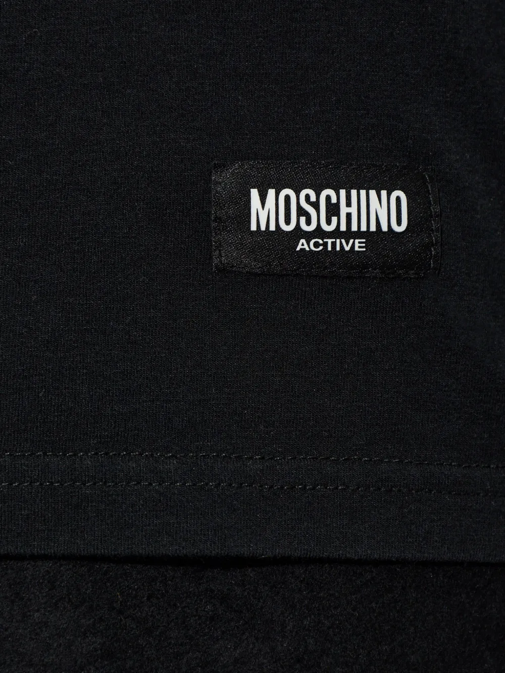 Moschino Active T-shirt met logo-patch Zwart