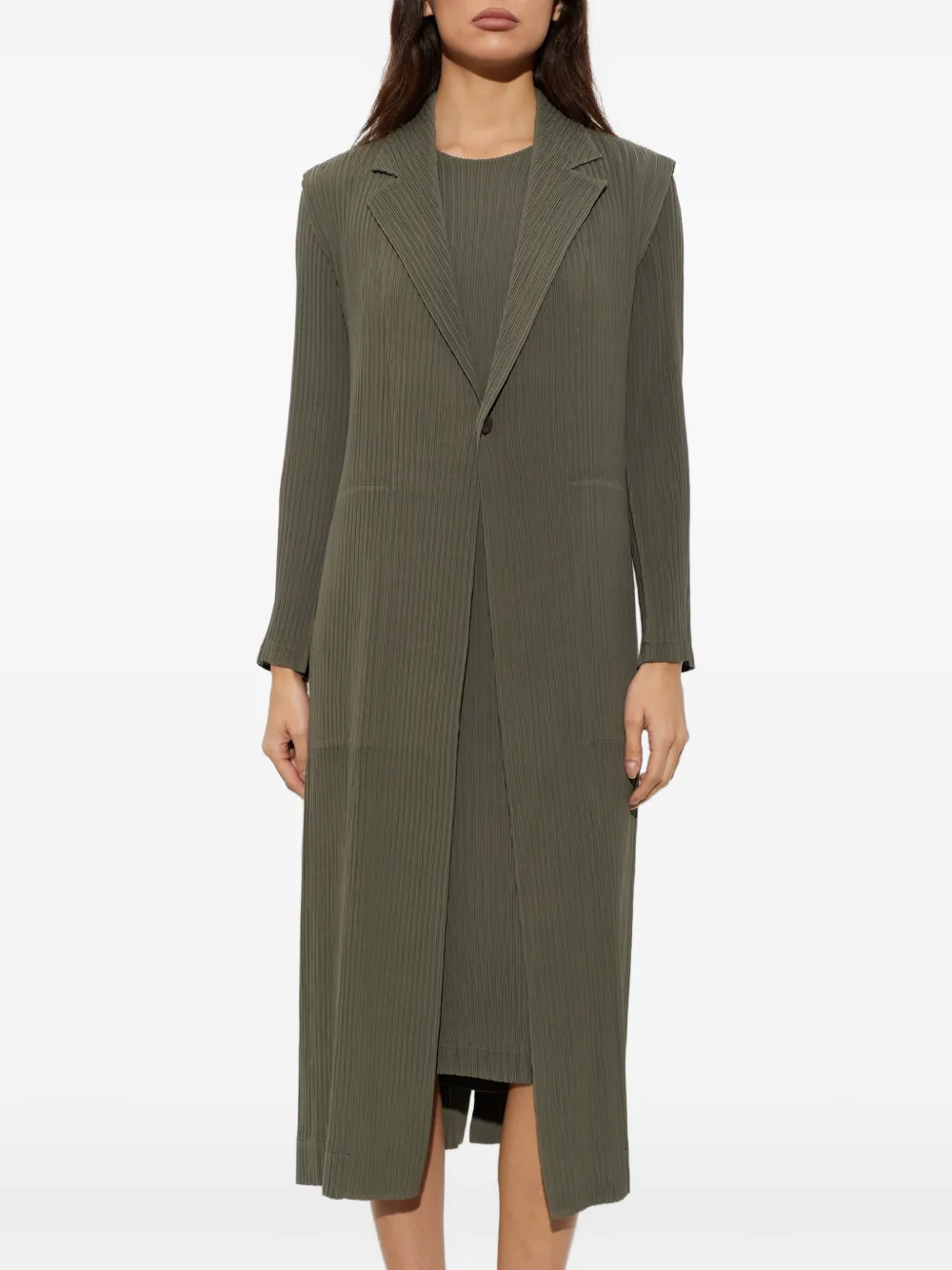 Issey Miyake pleated notch-lapel jacket Groen