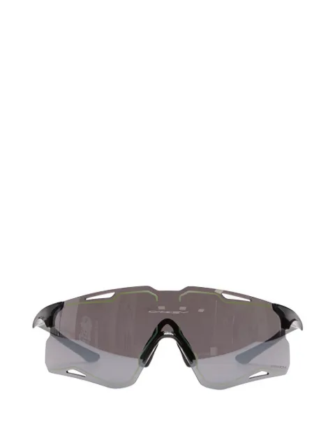 Oakley CYBR Lightning geometric-frame sunglasses