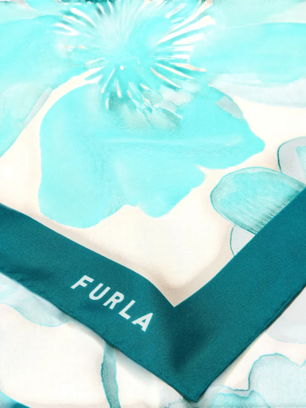 FURLA 토르토나 카레 스카프