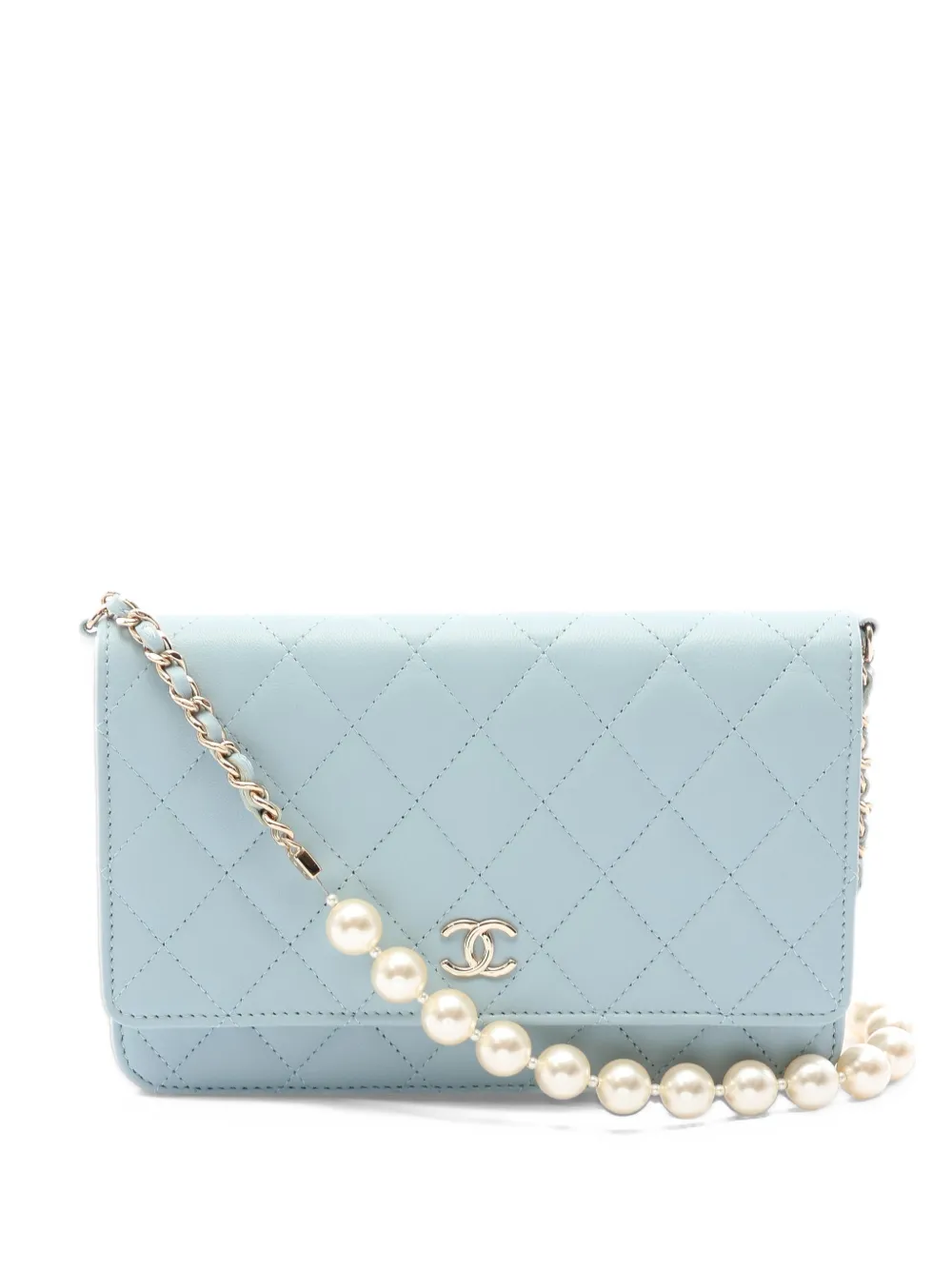 CHANEL Pre-Owned 2021 Matelassé pearl-chain shoulder bag - Blu
