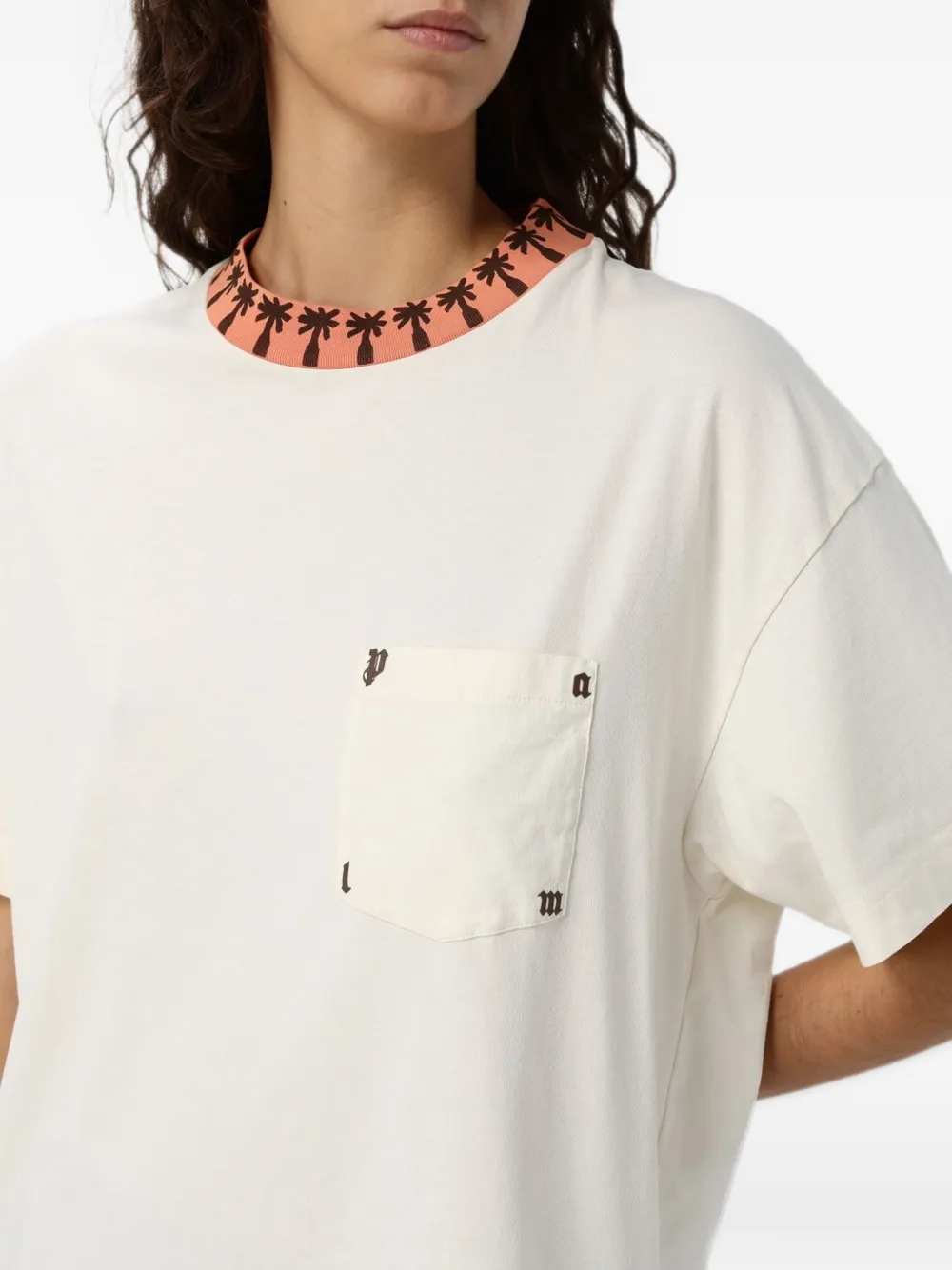 Palm Angels T-shirt met borstzak en kraag met palmboom-print Wit
