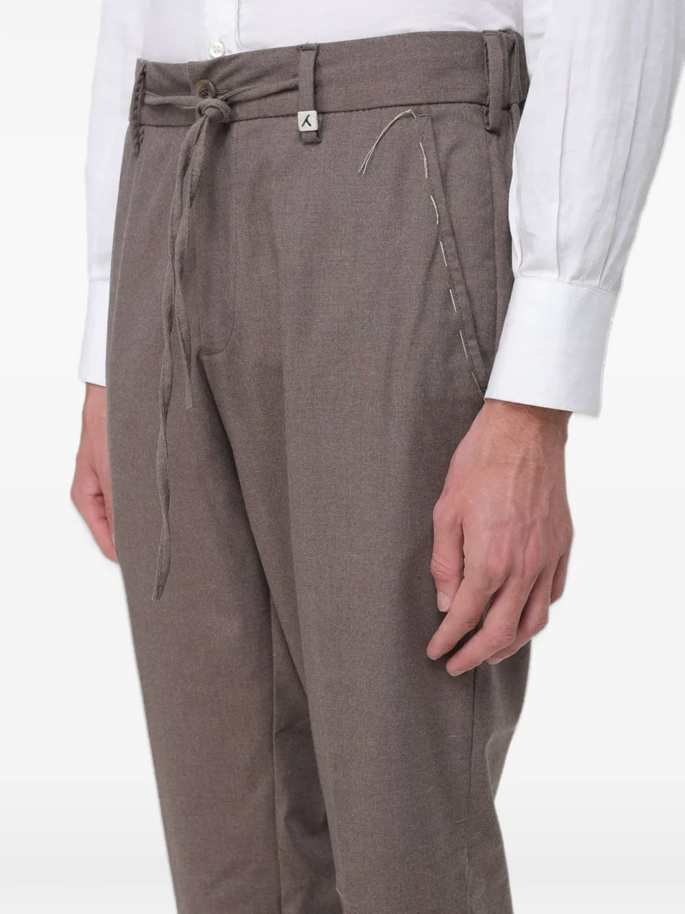 Myths Broek met toelopende pijpen Bruin