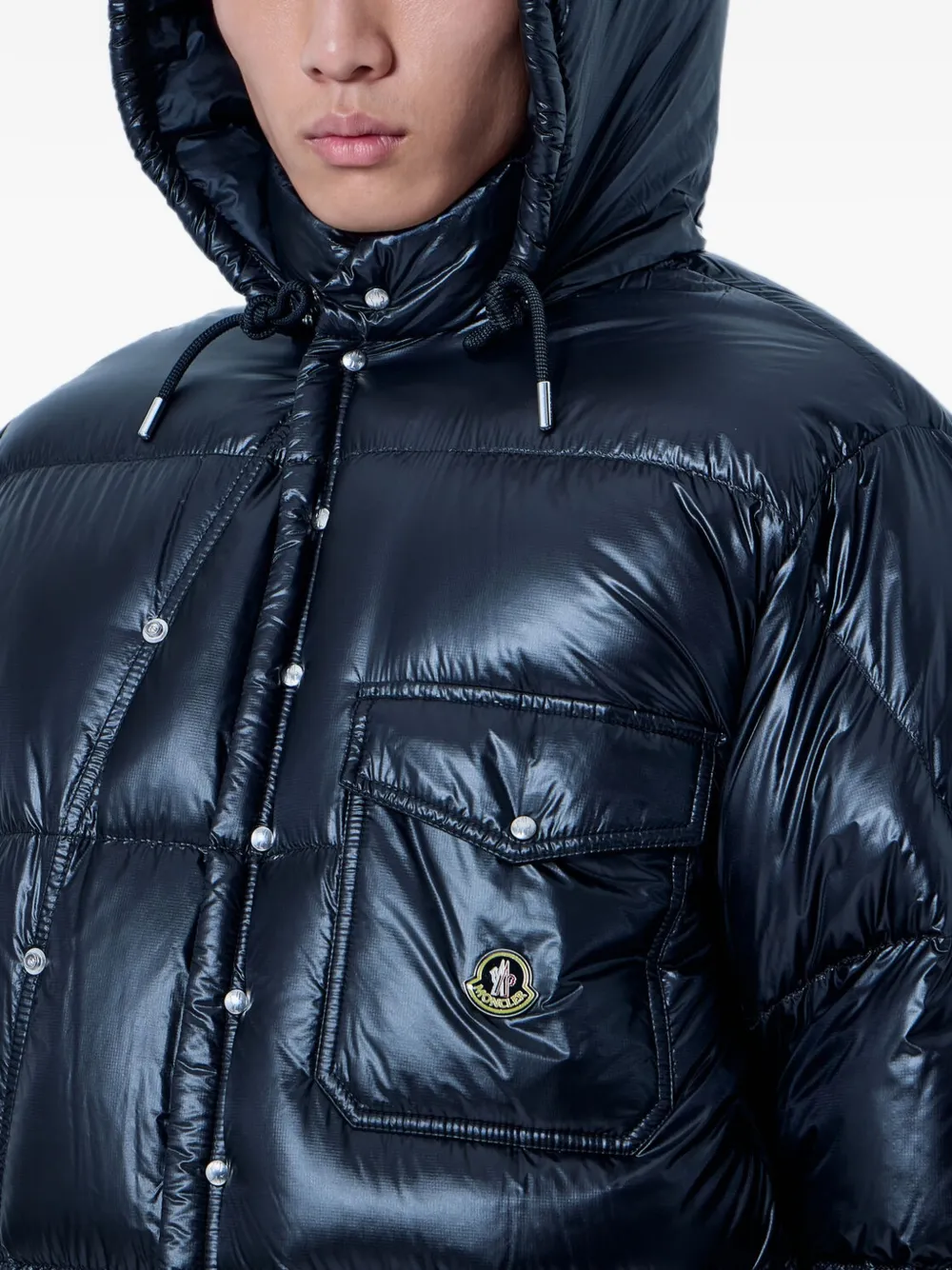 Moncler Karakorum hooded short down jacket Zwart