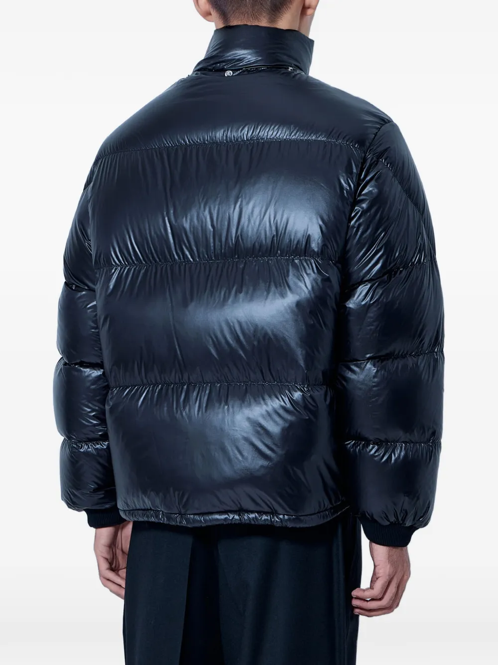Moncler Karakorum hooded short down jacket Zwart