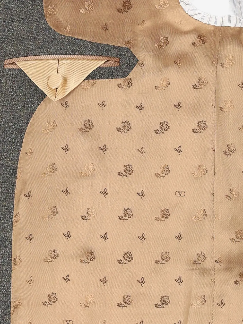 Valentino Garavani double-breasted jacket in mouliné wool Grijs