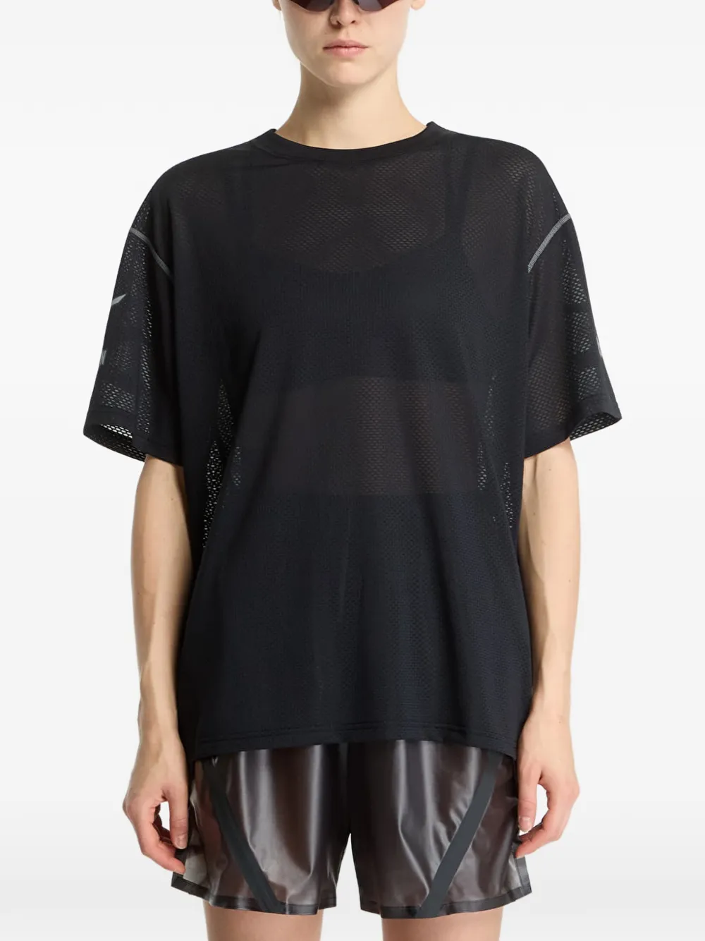 Mizuno x Han Kjøbenhavn mesh-panelled logo-print T-shirt Zwart