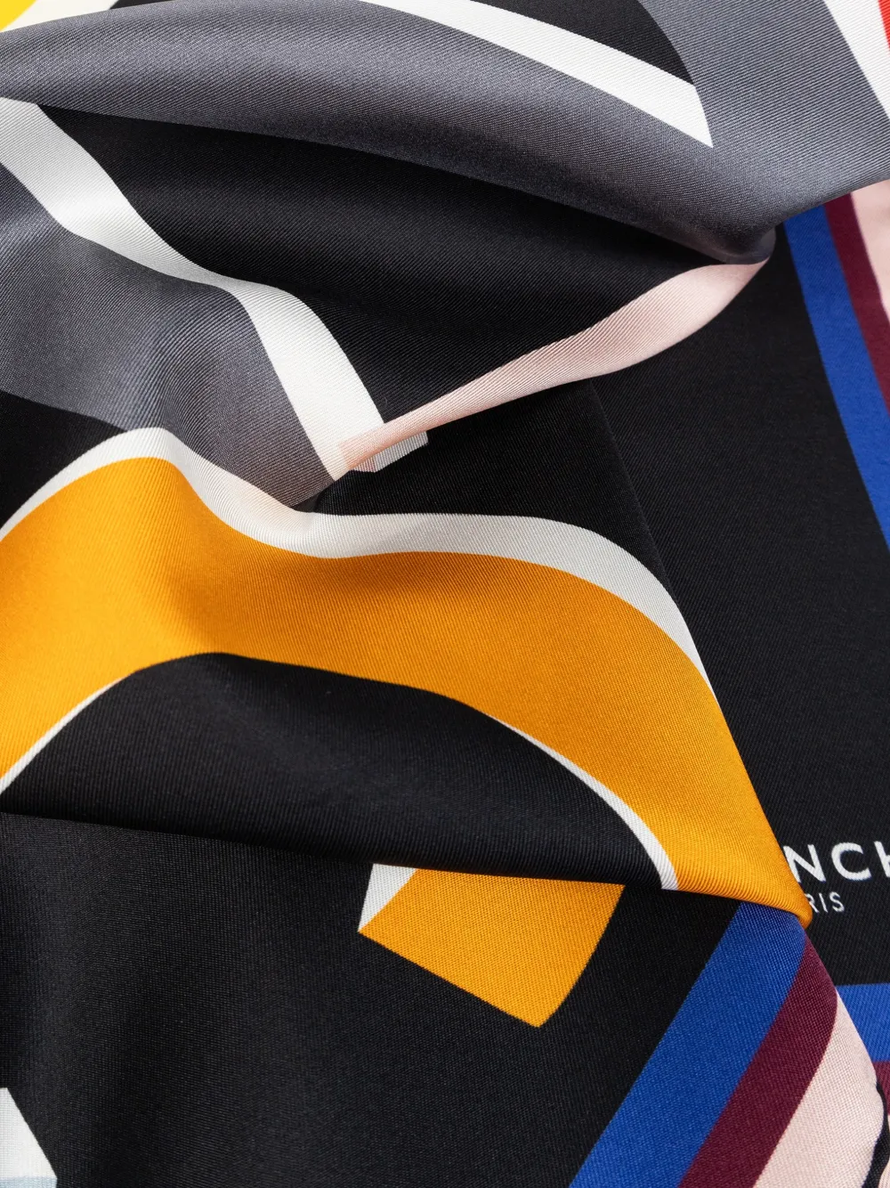 Givenchy logo-print silk scarf Zwart