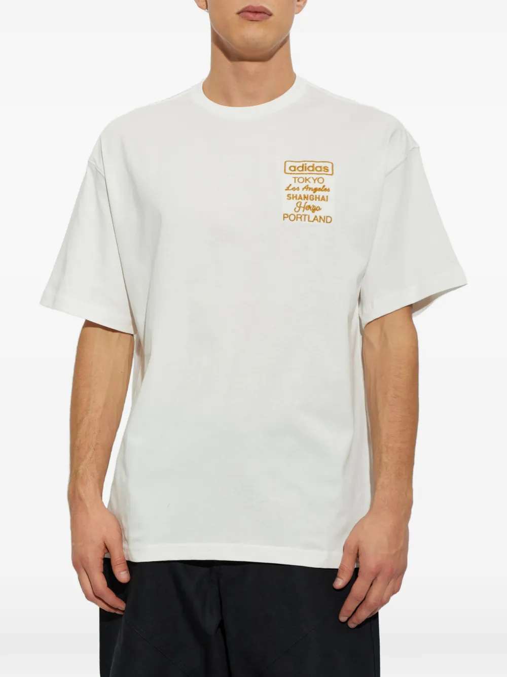adidas embroidered-logo T-shirt Wit