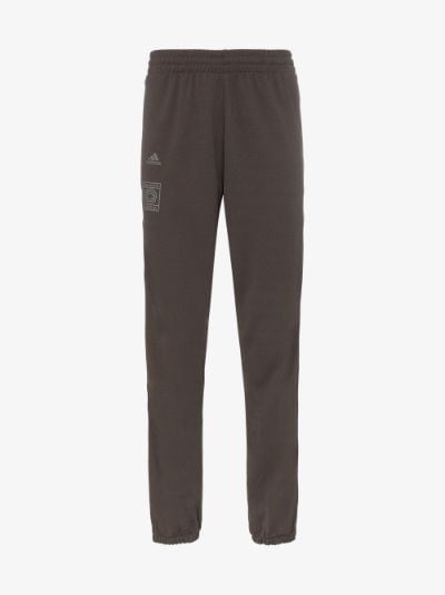 burgundy calabasas pants