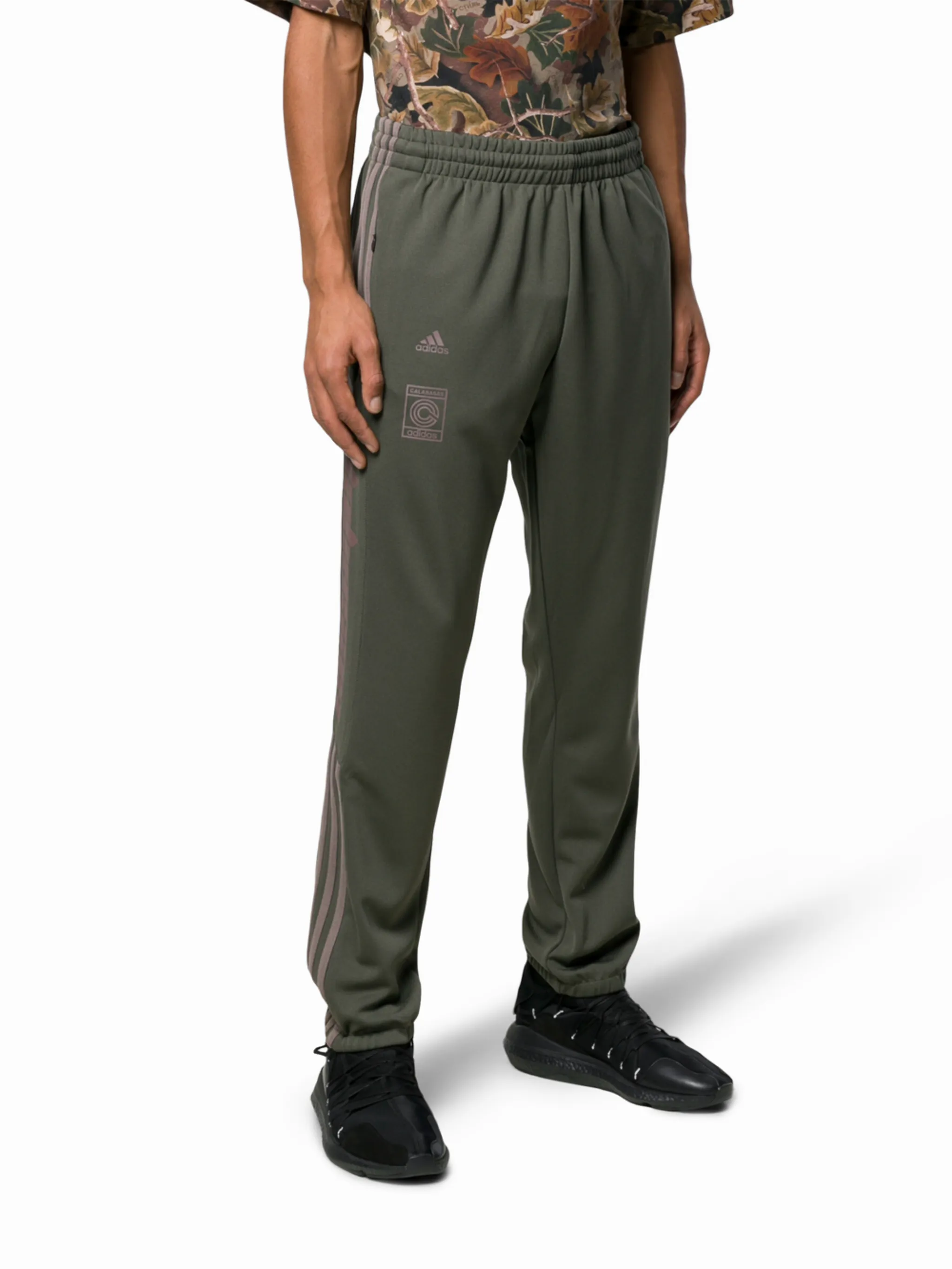 Pantaloni adidas calabasas on sale