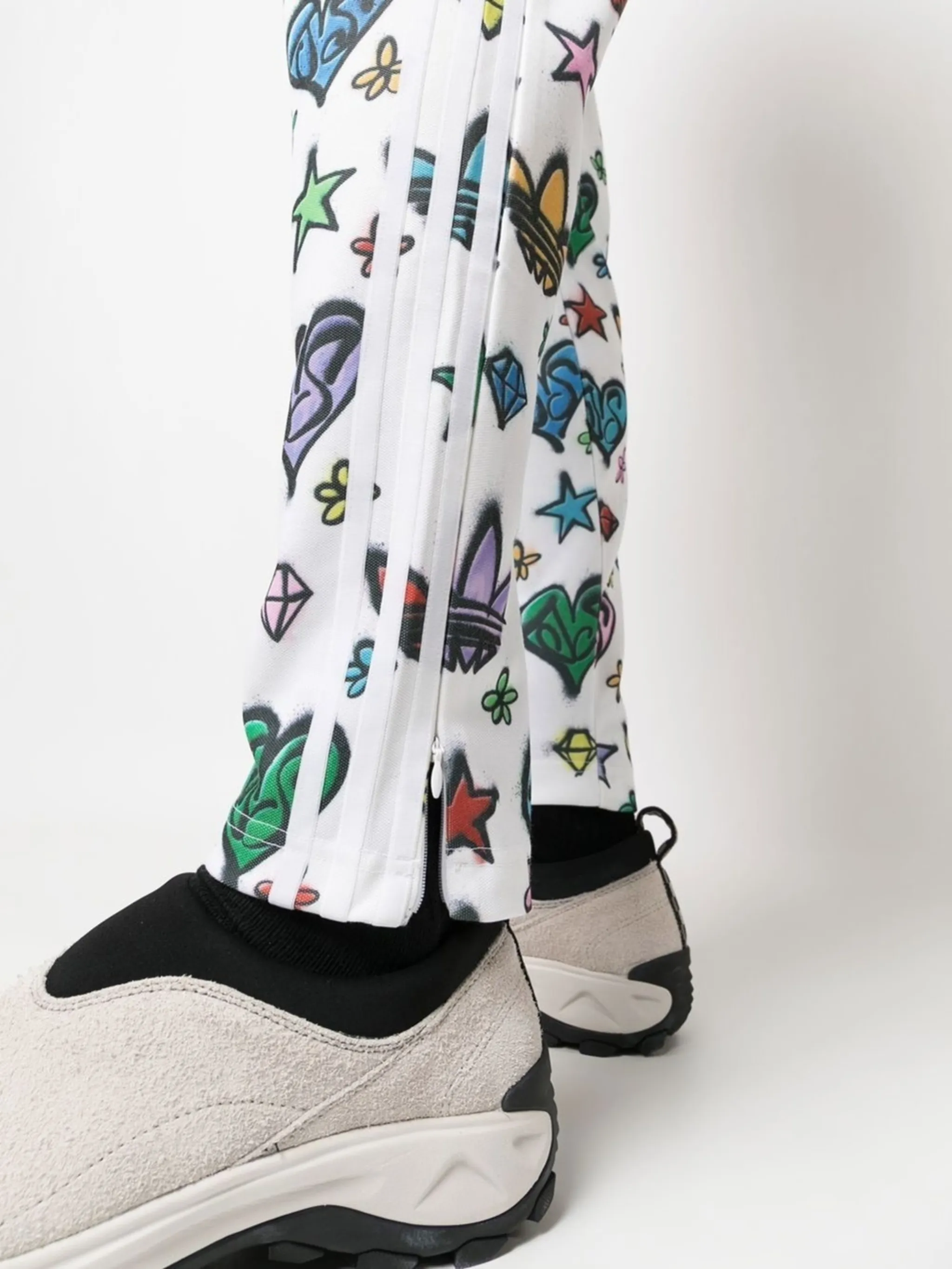 Jeremy scott pants online