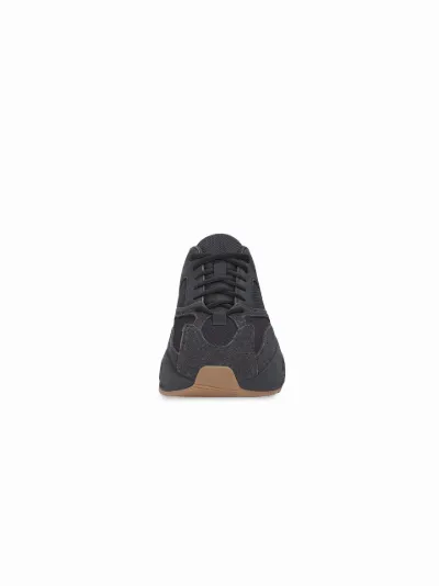 Yeezy hot sale black gum