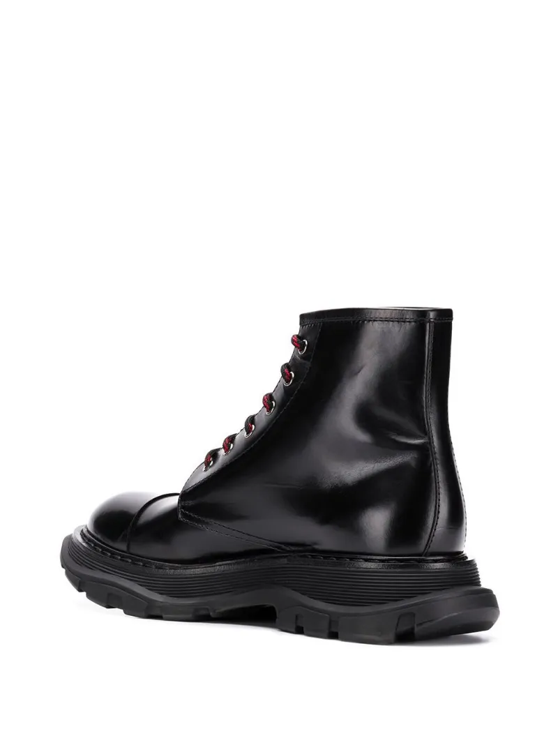 Alexander McQueen Anfibi con suola spessa nero | MODES