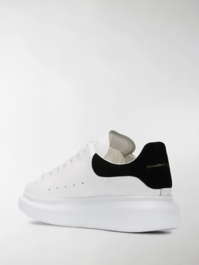 alexander mcqueen scarpe scritta dietro