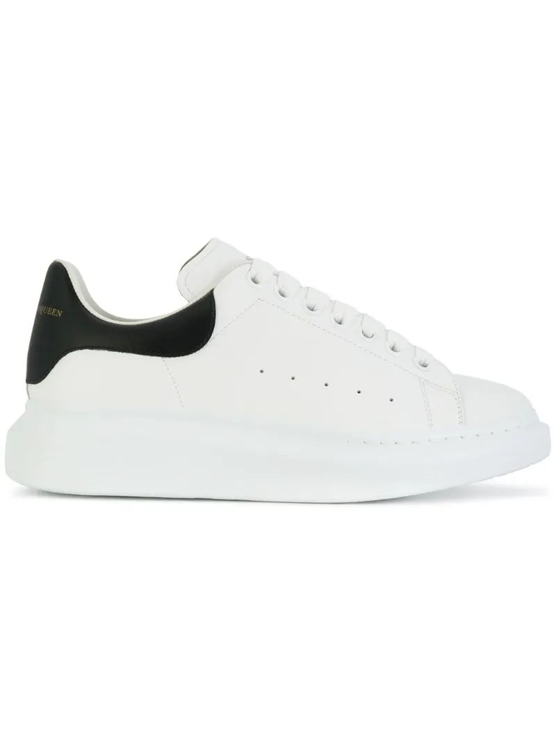 Alexander McQueen Sneakers oversize bianco | MODES