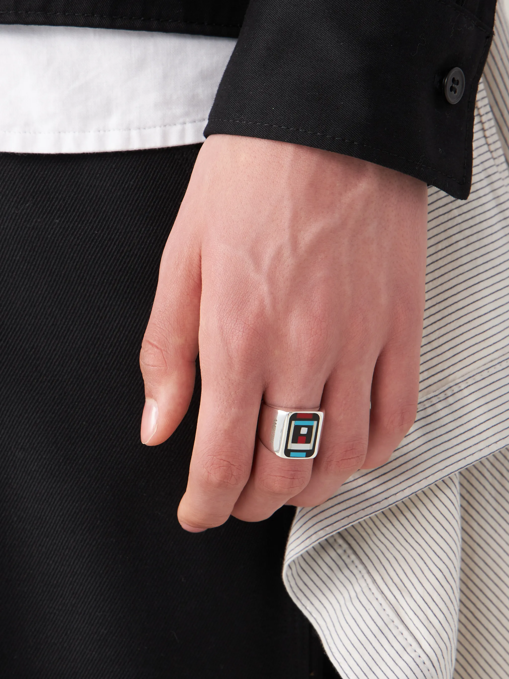 A STONES RING