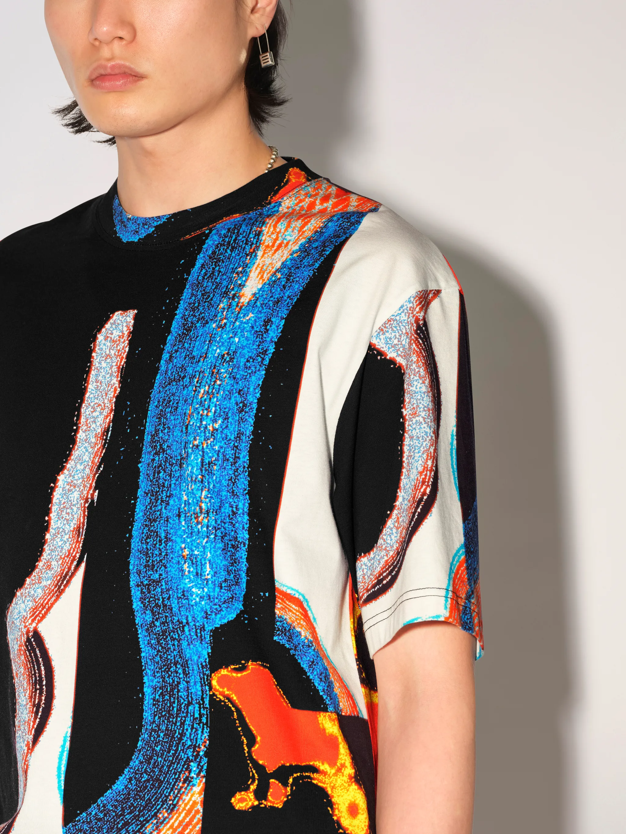 ALL OVER PRINTED T-SHIRT