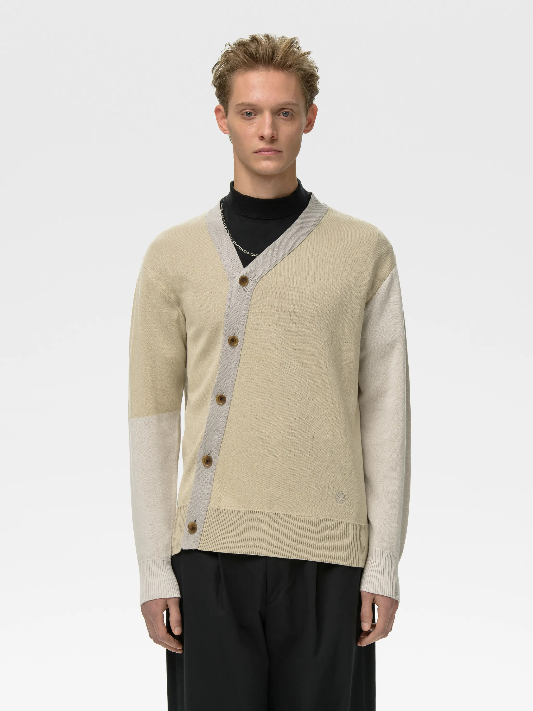 ASYMMETRIC CARDIGAN