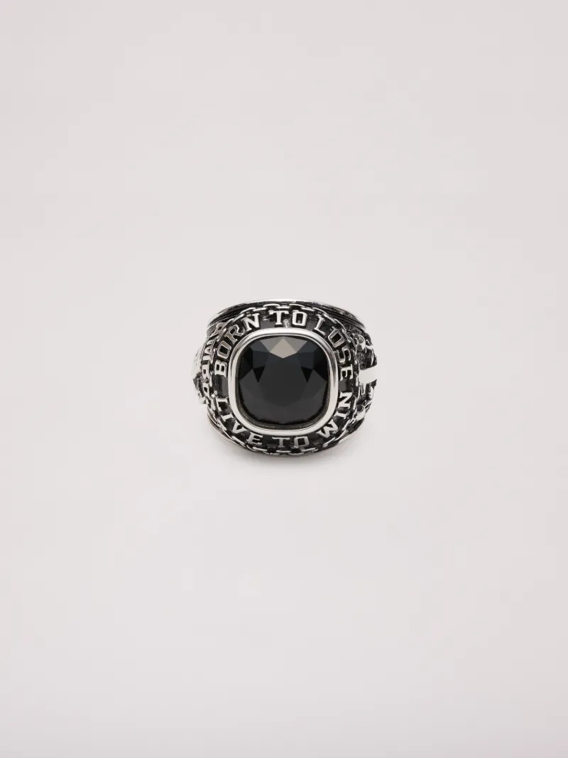 CLASS SIGNET RING