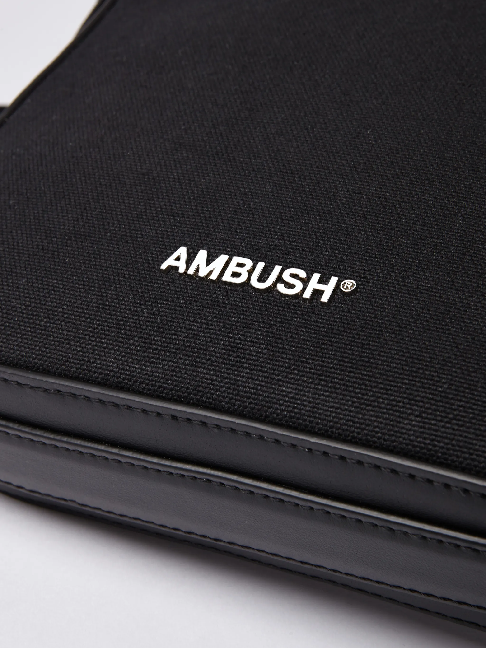 CROSS BODY BAG