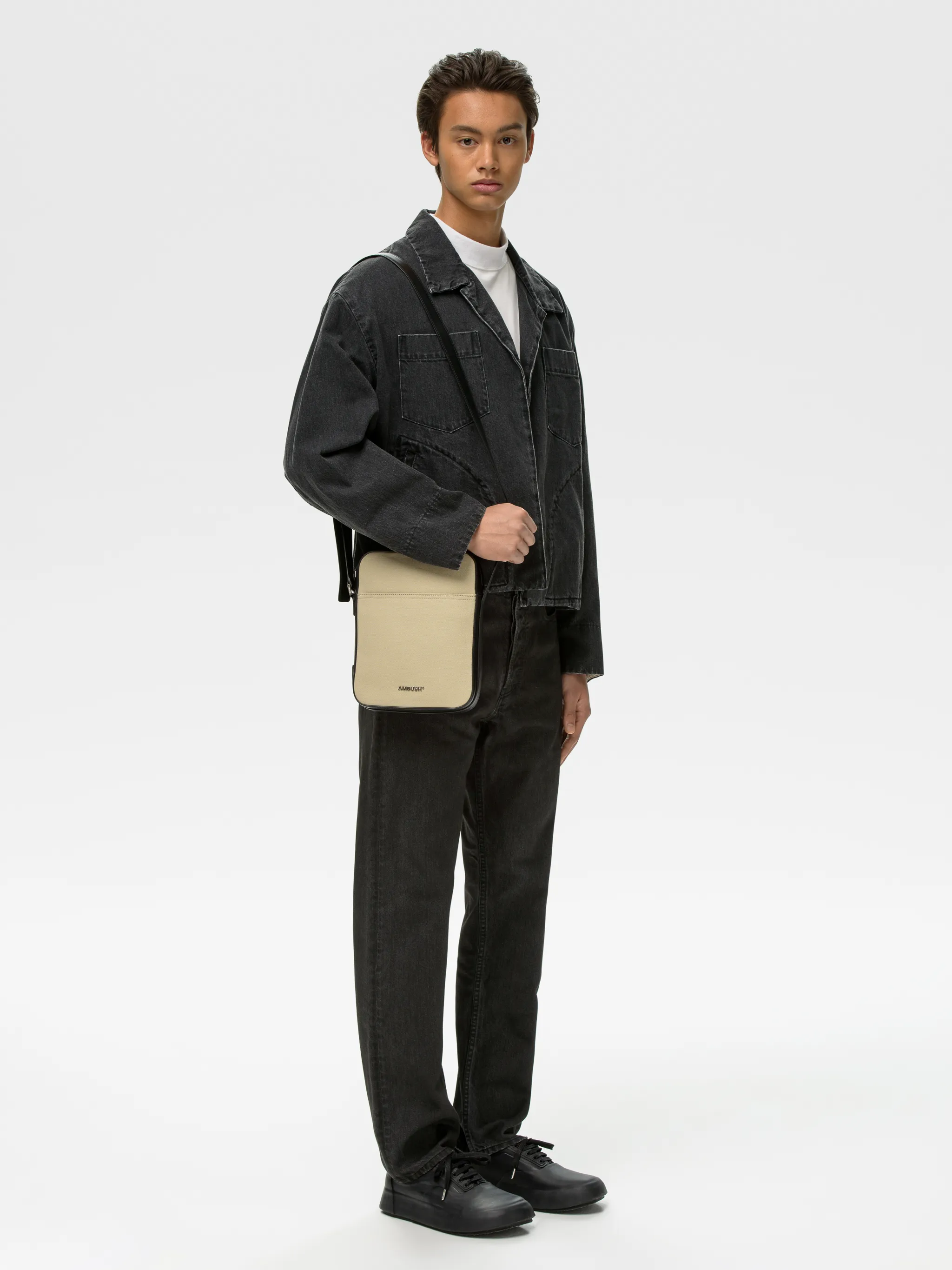 CROSS BODY BAG