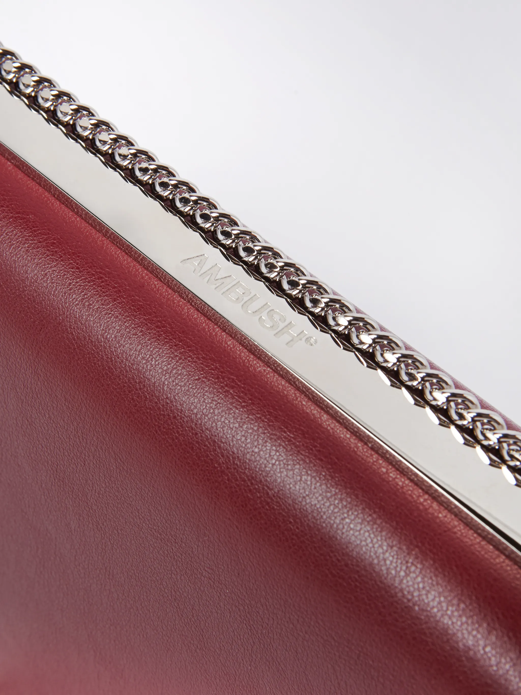 CROSSBODY CHAIN BAG