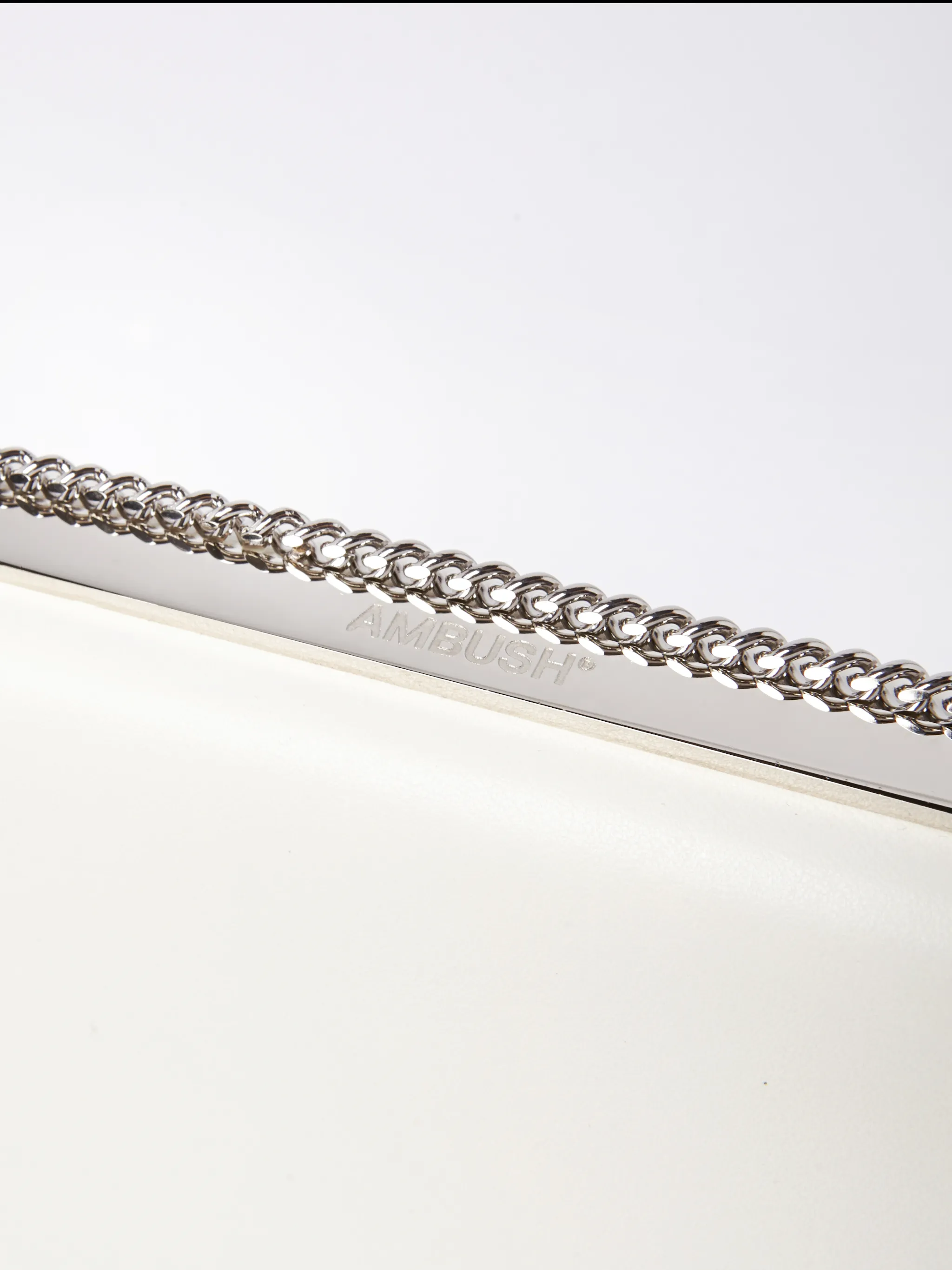 CROSSBODY CHAIN BAG