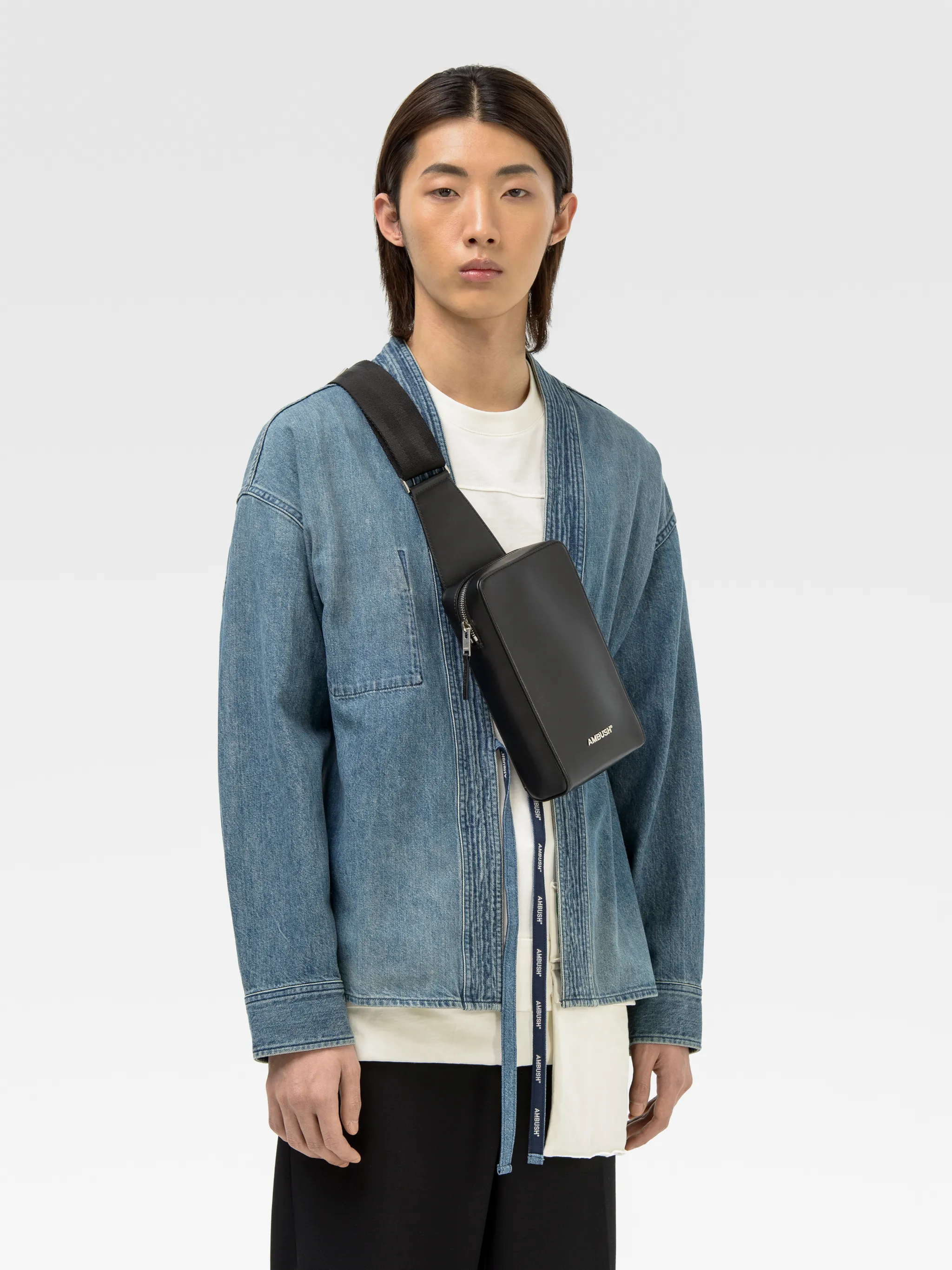 CROSSBODY