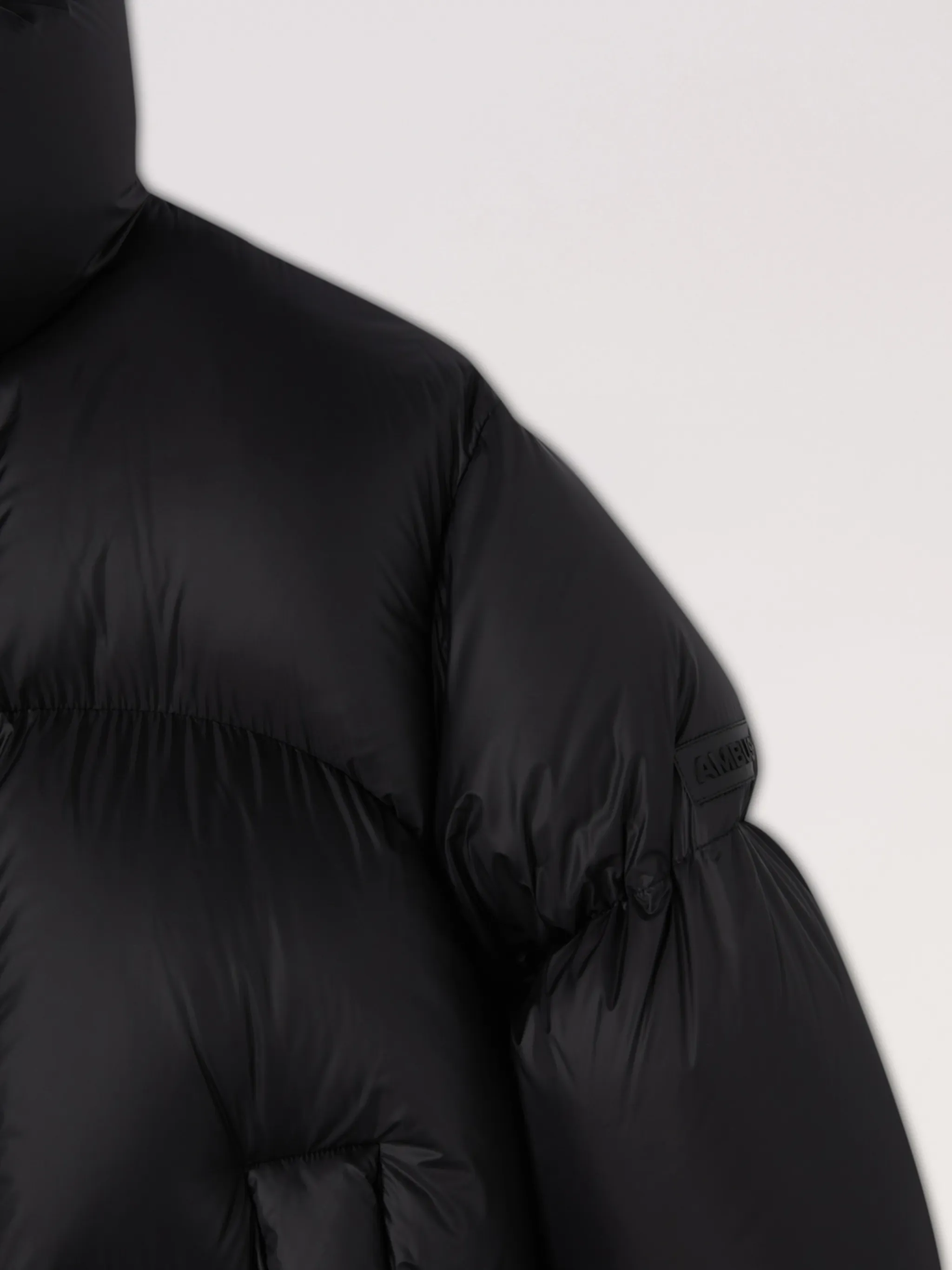 DOWN JACKET