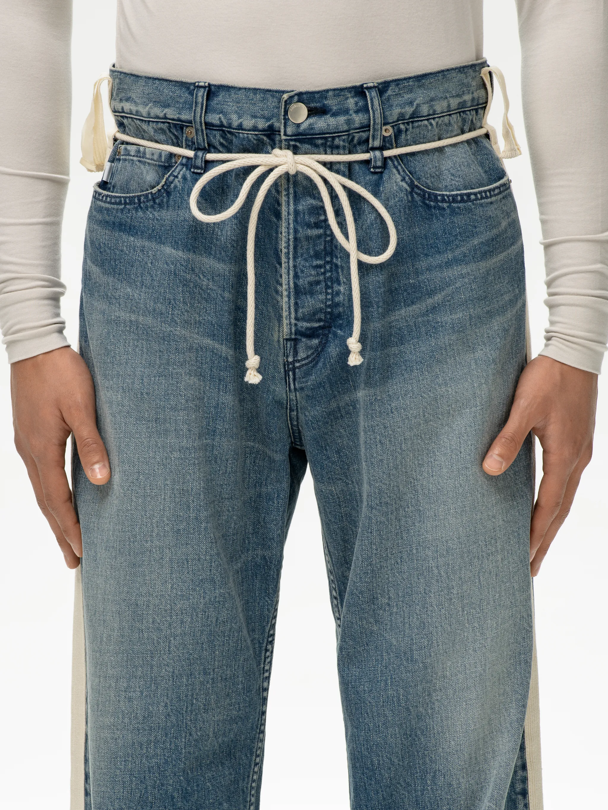 DRAWSTRING SIDE-TAPED DENIM PANTS