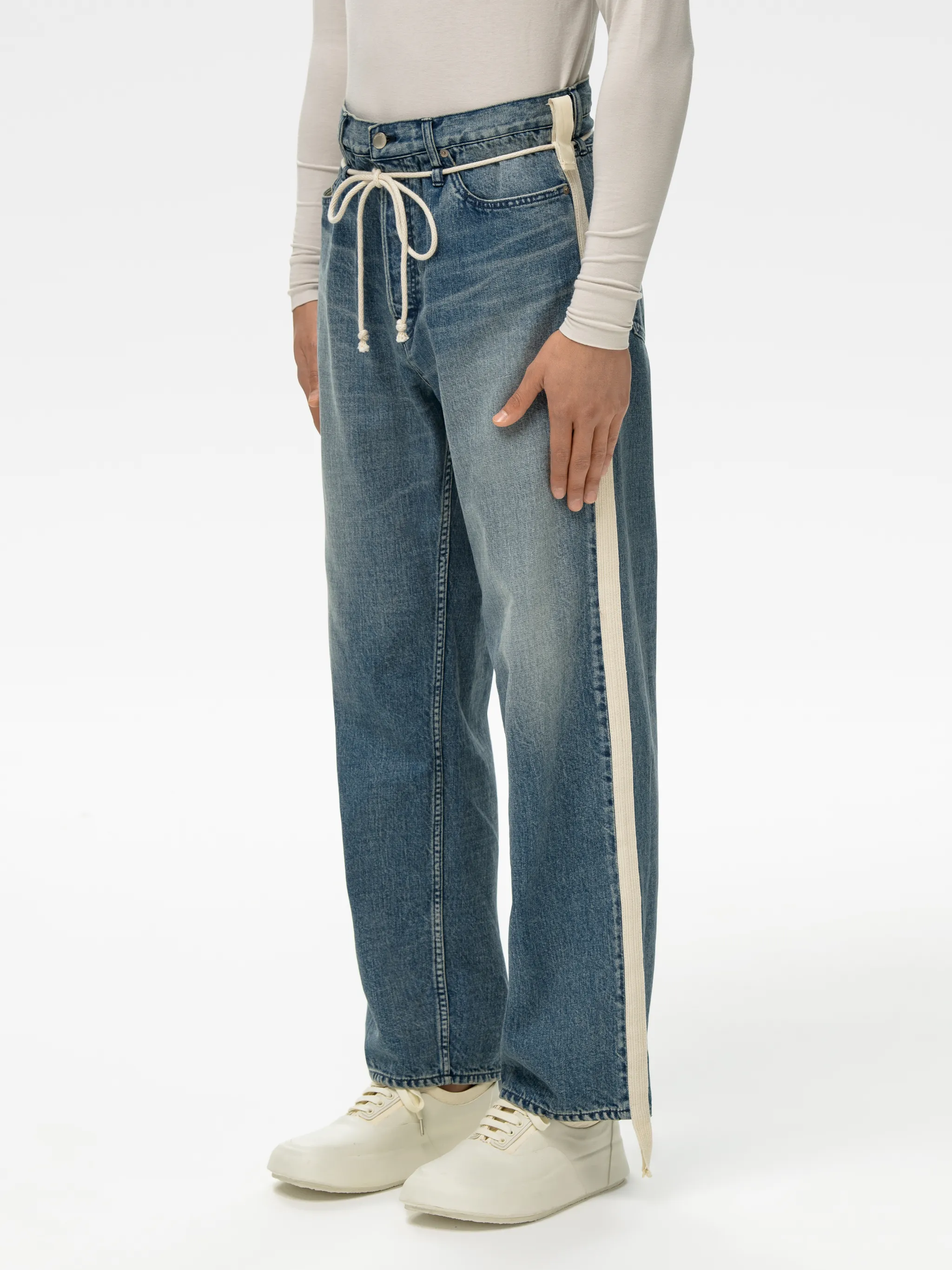 DRAWSTRING SIDE-TAPED DENIM PANTS